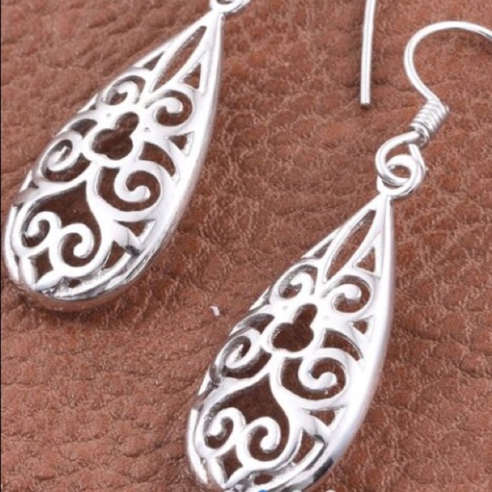 925 Sterling Silver Filagree Earrings - Picture 2 of 4